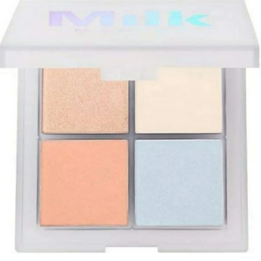 Milk Makeup Holographic Powder Quad Eyeshadow in Space Jam